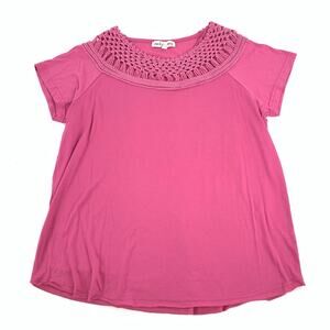 Jack + Avery Crochet Neckline Short Sleeve T-Shirt Blouse Large Womens Dark Pink